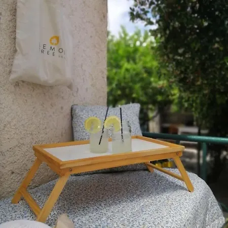 Lemon Tree House Hébergement de vacances *